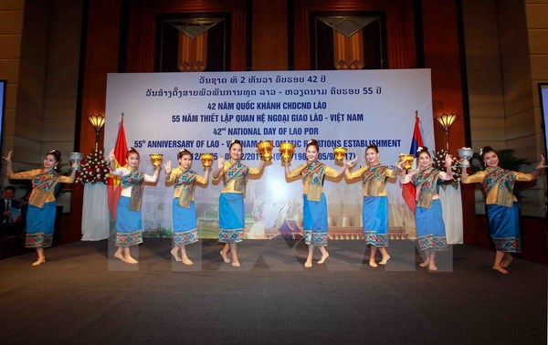 Quan hệ đặc biệt Việt Nam-Lào: Tấm gương mẫu mực, trong sáng - Ảnh 1