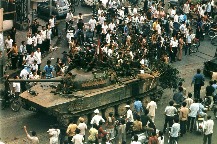 Mỗi tuần một cuốn sách: Người Mỹ kể những chuyện bí mật về chiến tranh Việt Nam - Ảnh 1