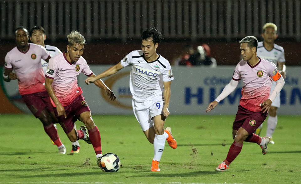 Vòng 23 V-League 2019: Nam Định cầm hòa TP Hồ Chí Minh, Hà Nội FC tiến sát ngôi vương - Ảnh 1