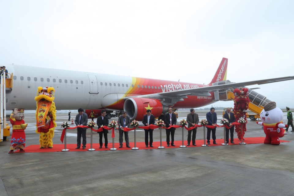 VietjetAir chính thức mở đường bay Vân Đồn - Thành phố Hồ Chí Minh - Ảnh 1