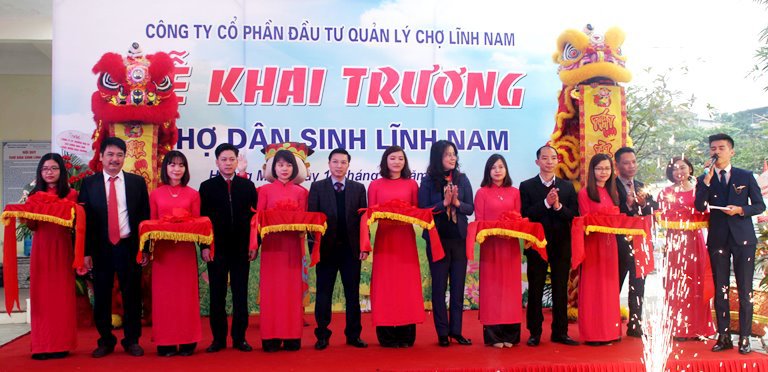 Khai trương chợ dân sinh Lĩnh Nam: Góp phần xóa bỏ chợ cóc chợ tạm - Ảnh 1