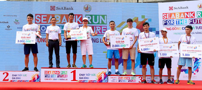 Giải chạy “Cộng đồng chạy vì tương lai – Seabank run for the future” gây quỹ học bổng cho trẻ em nghèo hiếu học - Ảnh 5