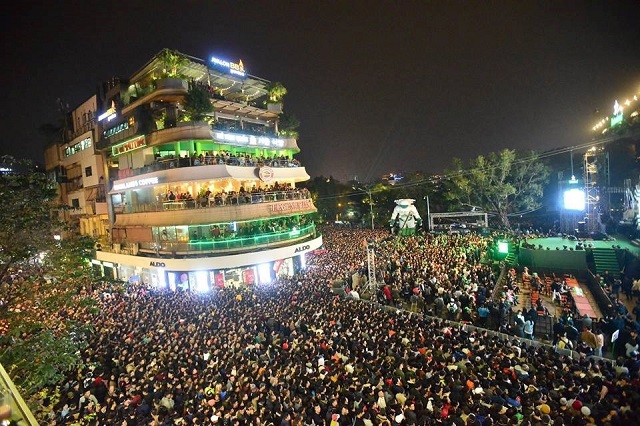 Những địa điểm tổ chức Đại tiệc âm nhạc và ánh sáng Countdown 2020 tại Hà Nội - Ảnh 2