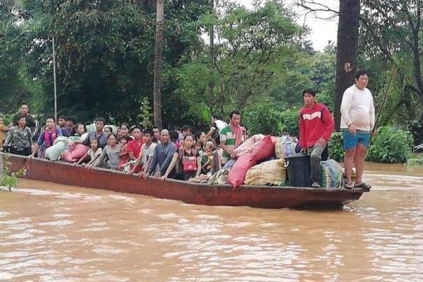 Thủ tướng Lào trực tiếp chỉ đạo việc cứu hộ vụ vỡ đập khiến gần 200 người mất tích - Ảnh 2