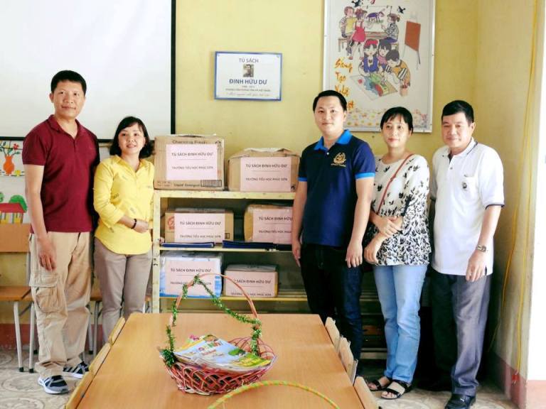 TransViet Group trao tặng tủ sách Đinh Hữu Dư cho học sinh tỉnh Yên Bái - Ảnh 2