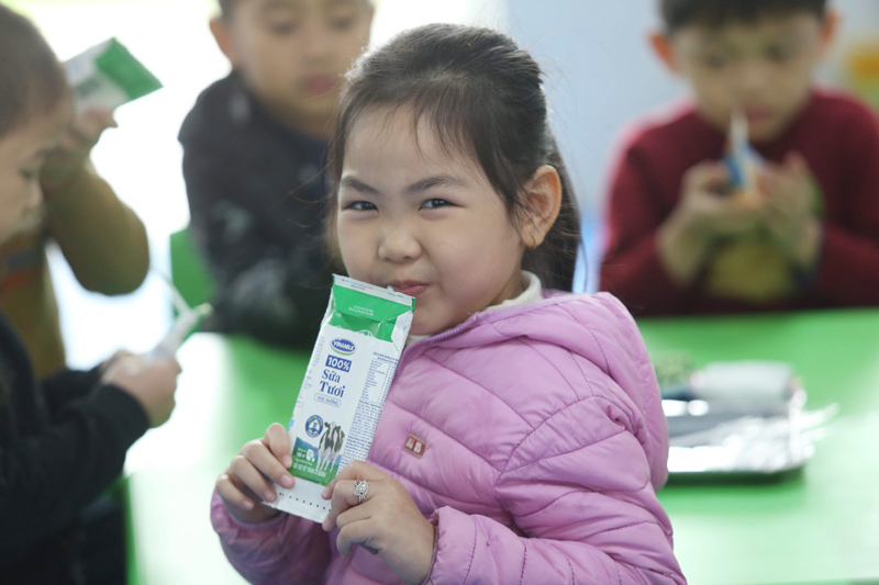 Sữa học đường Hà Nội: Ấn tượng những con số ban đầu - Ảnh 2