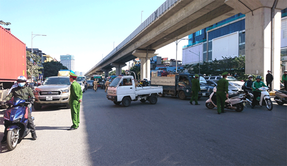 Vụ tai nạn nghiêm trọng tại hầm chui Thanh Xuân: Lái xe tải là người Hàn Quốc - Ảnh 3