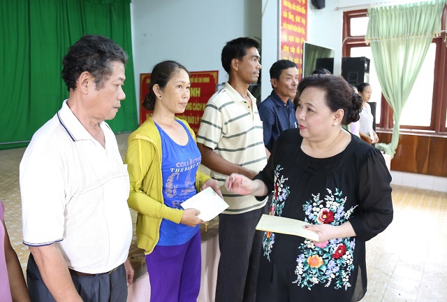 Đoàn đại biểu Quốc hội TP Hà Nội trao đổi kinh nghiệm hoạt động với Quảng Nam, Quảng Ngãi - Ảnh 3