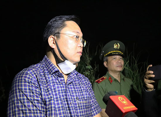 Tìm thấy cả 6 thi thể vụ chìm đò ở Quảng Nam: Tang thương bên dòng Vu Gia - Ảnh 4
