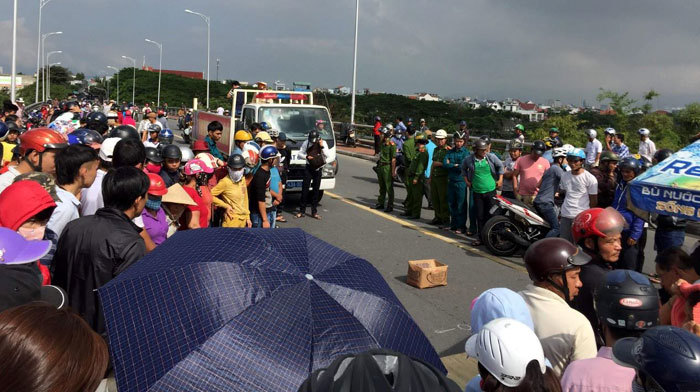 Đà Nẵng: Nữ sinh trên đường đi học thêm bị xe tải cán tử vong - Ảnh 1