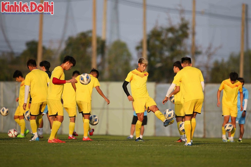 [Ảnh] U23 Việt Nam nhận tin xấu từ hàng phòng ngự trước thềm VCK U23 châu Á 2020 - Ảnh 4