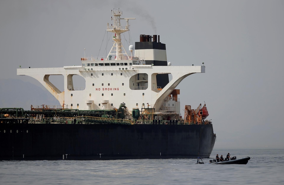 Mỹ can thiệp vụ bắt giữ tàu Iran của Anh vào phút chót - Ảnh 1