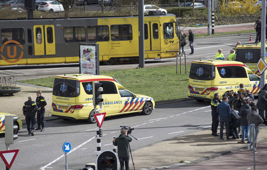 Nổ súng tại Hà Lan có "động cơ khủng bố", nhiều người bị thương - Ảnh 1