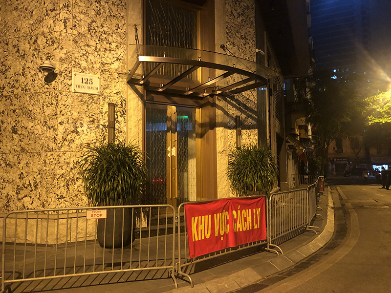 Hà Nội: Chính thức dỡ bỏ cách ly tại khu vực phố Trúc Bạch - Ảnh 6