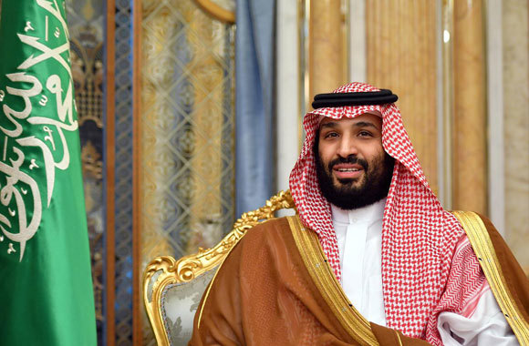 Ả Rập Saudi cảnh báo giá dầu có thể nhảy vọt lên "con số không tưởng tượng được" - Ảnh 1