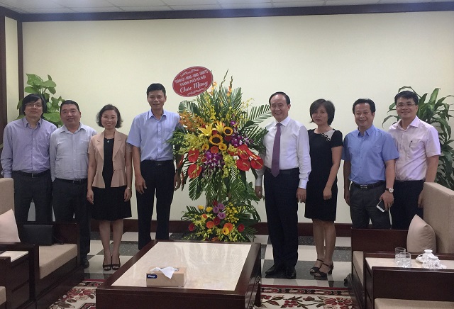 Phó Chủ tịch Thường trực HĐND TP Hà Nội thăm, chúc mừng các cơ quan báo chí Trung ương - Ảnh 5