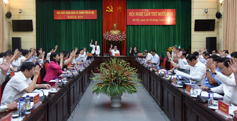 Khai mạc Hội nghị lần thứ 14 Ban Chấp hành Đảng bộ TP Hà Nội - Ảnh 2