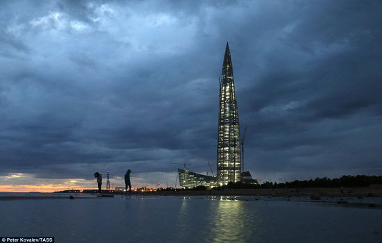 Tháp Lakhta tại Nga sẽ phá vỡ kỷ lục tòa nhà cao nhất châu Âu - Ảnh 1