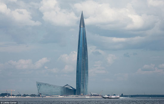 Tháp Lakhta tại Nga sẽ phá vỡ kỷ lục tòa nhà cao nhất châu Âu - Ảnh 4