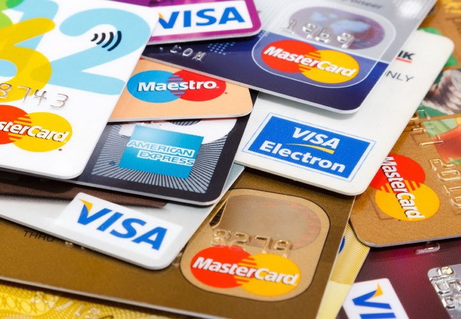 Chấn chỉnh cho vay tiêu dùng, kiểm soát chặt hoạt động phát hành thẻ tín dụng - Ảnh 1