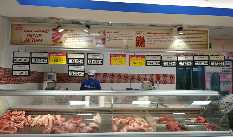 Hà Nội: Gần 1 tuần thực hiện giảm giá thịt lợn hơi, thị trường vẫn không có nhiều chuyển biến - Ảnh 3