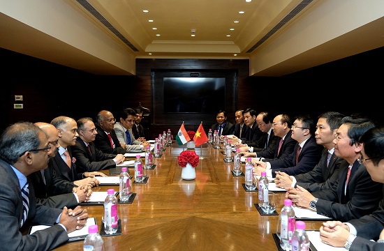Thủ tướng Nguyễn Xuân Phúc tiếp các tập đoàn lớn của Ấn Độ - Ảnh 1
