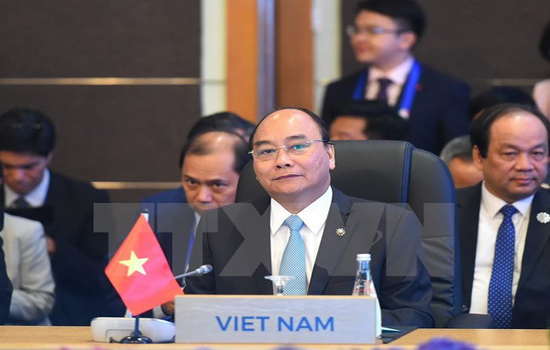 Thủ tướng Nguyễn Xuân Phúc phát biểu tại phiên họp toàn thể ASEAN 31 - Ảnh 2