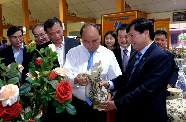 Thủ tướng mong gốm Chu Đậu "tỏa sáng năm châu" - Ảnh 2