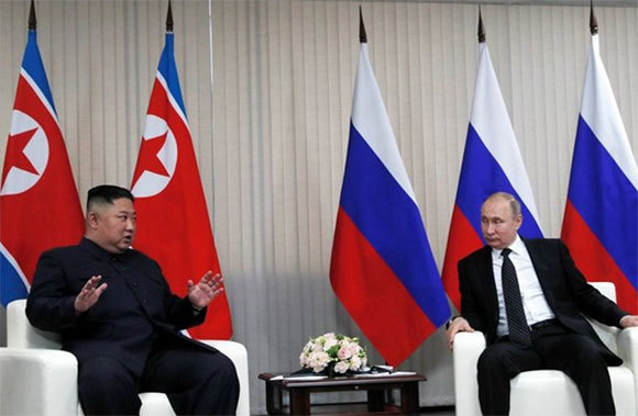 [Ảnh] Ấn tượng lần đầu gặp mặt của lãnh đạo Kim - Putin - Ảnh 6