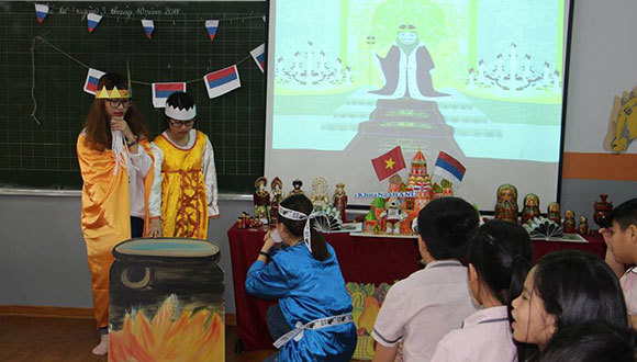 Một lớp trẻ Hà Nội đang hết mình giữ “hồn Nga” nơi đất Việt - Ảnh 3