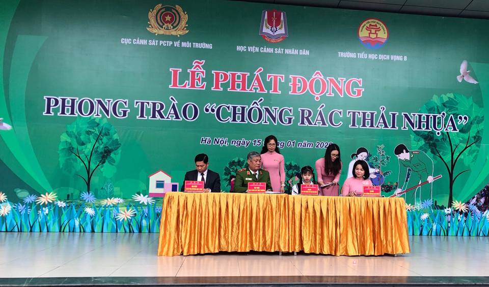 Phát động phong trào “Chống rác thải nhựa” trong các trường học - Ảnh 3