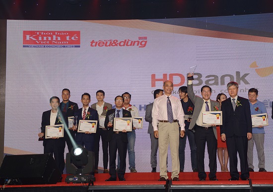 HDBank - Ngân hàng phục vụ doanh nghiệp vừa và nhỏ tốt nhất năm 2017 - Ảnh 1