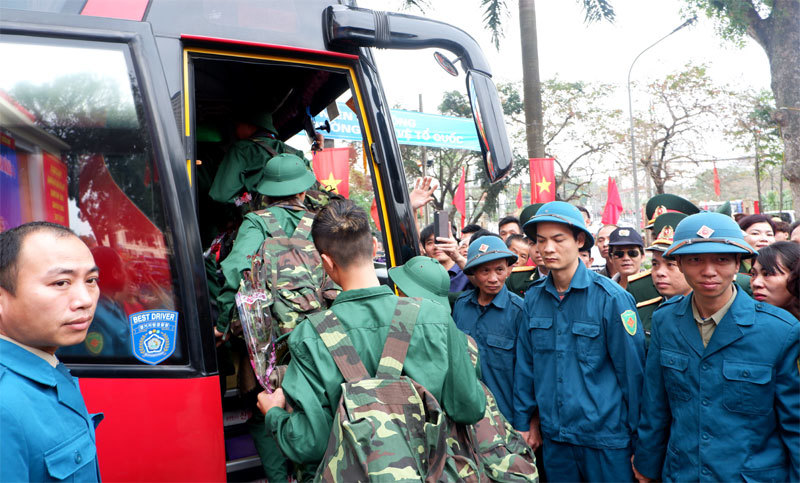 Hà Nội rộn ràng ngày hội tòng quân năm 2019 - Ảnh 28