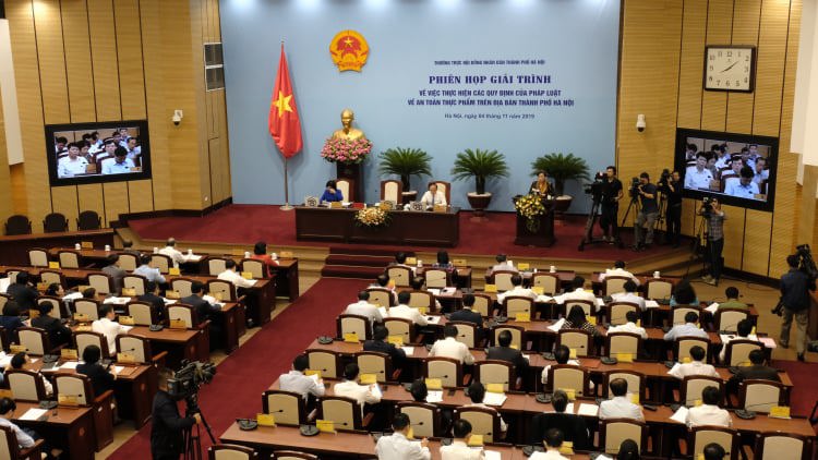 Chủ tịch HĐND TP Hà Nội: Quản lý an toàn thực phẩm cần trách nhiệm đóng góp của cử tri, Nhân dân - Ảnh 2