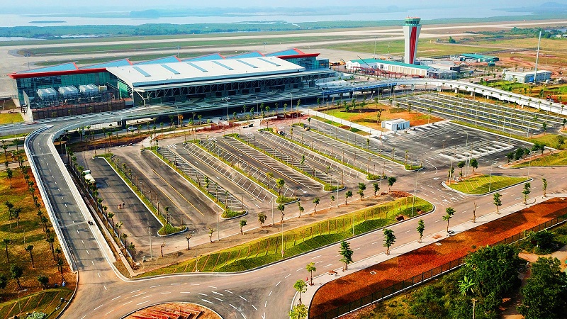 Bộ trưởng Bộ GTVT kỳ vọng sân bay Vân Đồn sẽ thành sân bay trọng điểm quốc gia - Ảnh 5