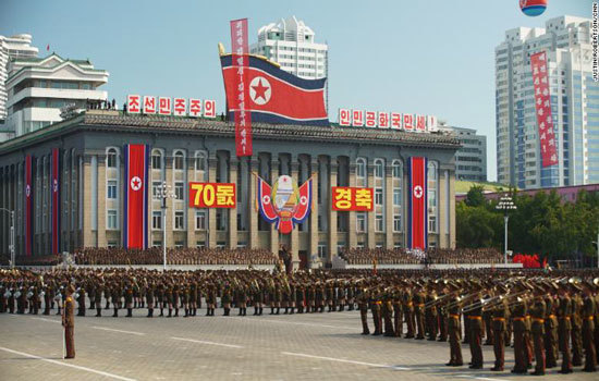 [Ảnh] Ấn tượng lễ duyệt binh kỷ niệm 70 năm Quốc khánh Triều Tiên - Ảnh 2