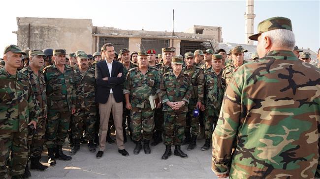 Tổng thống Syria Assad thăm chiến tuyến Idlib giữa lúc "nước sôi lửa bỏng" - Ảnh 1