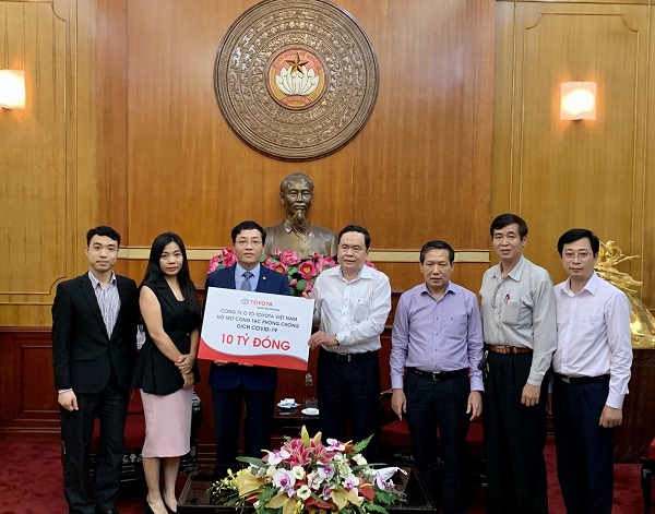 Toyota Việt Nam ủng hộ 10 tỷ đồng phòng chống dịch Covid-19 - Ảnh 1