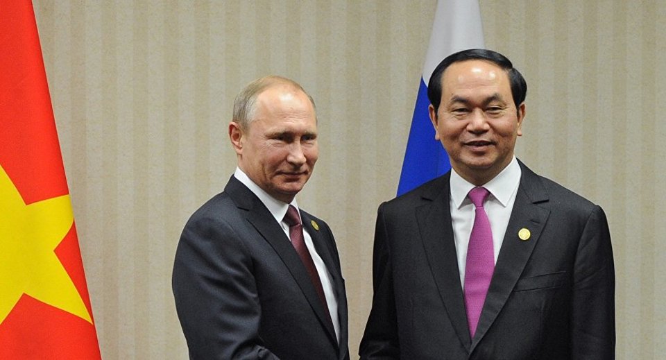 Chủ tịch nước điện đàm với Tổng thống Nga Putin - Ảnh 1