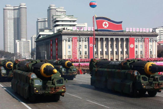 Triều Tiên chuẩn bị diễu binh rầm rộ mừng 70 năm Quốc khánh - Ảnh 1