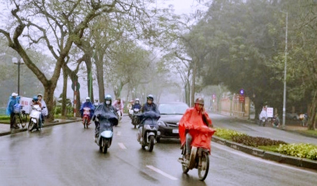 Bắc Bộ và Bắc Trung Bộ mưa lớn, Hà Nội tiếp tục rét về đêm và sáng sớm - Ảnh 1