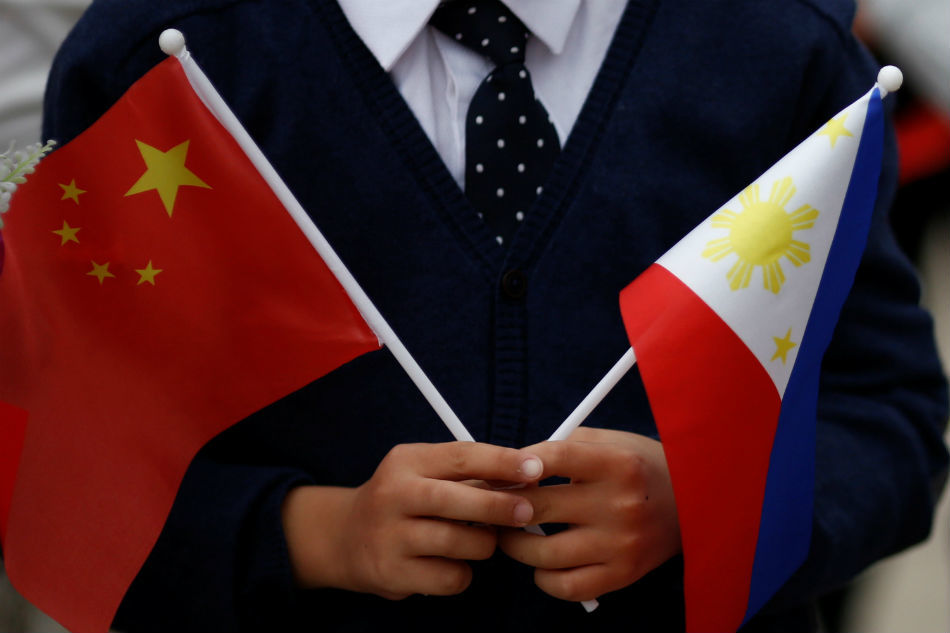 Trung Quốc, Philippines tăng cường hợp tác quốc phòng dưới thời Tổng thống Duterte - Ảnh 1