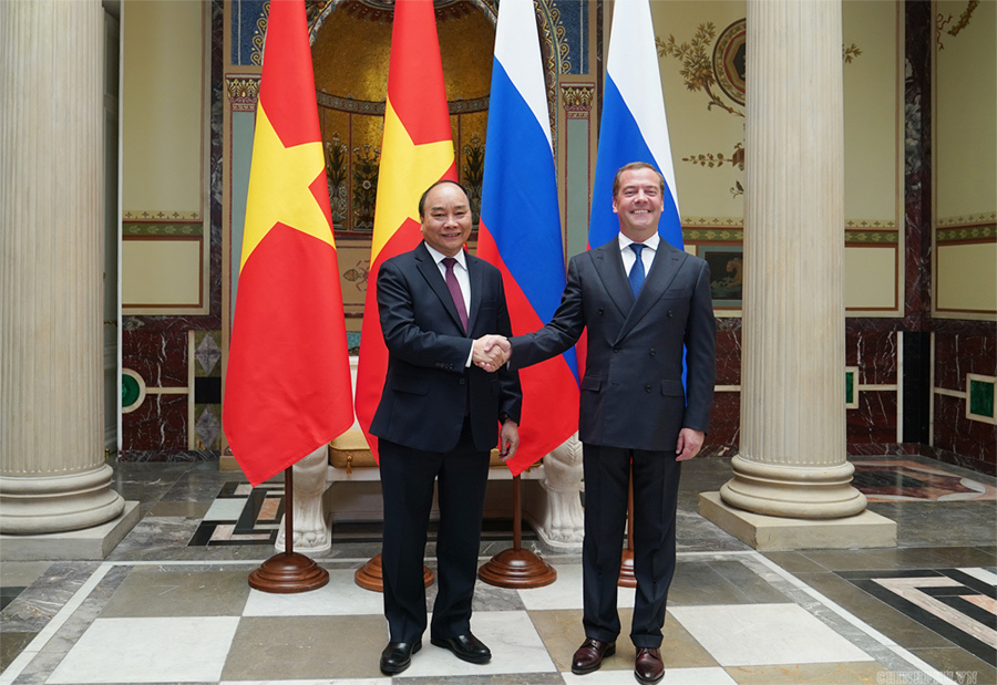 Thủ tướng Việt Nam và Nga khẳng định năng lượng là trụ cột hợp tác quan trọng - Ảnh 1
