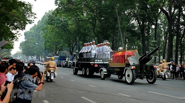 Nguyên Thủ tướng Phan Văn Khải vào lòng đất mẹ Củ Chi - Ảnh 7