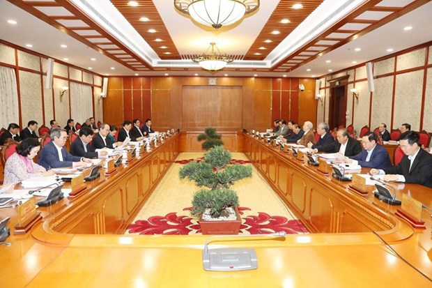 Bộ Chính trị cho ý kiến hoàn thiện dự thảo Văn kiện Đại hội Đảng XIII - Ảnh 2