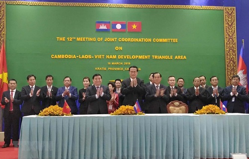 Việt Nam chủ trì xây dựng kế hoạch xúc tiến thương mại khu vực CLV - Ảnh 1