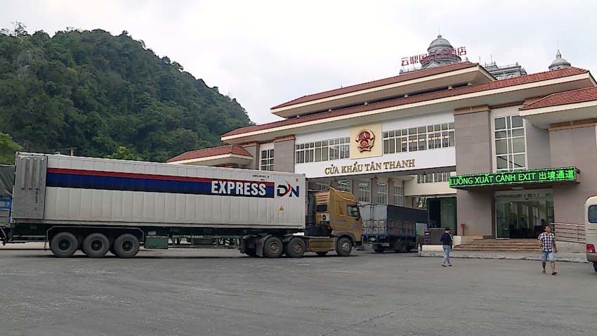 Khôi phục hoạt động thương mại cư dân biên giới qua cửa khẩu Tân Thanh- Pò Chài - Ảnh 1