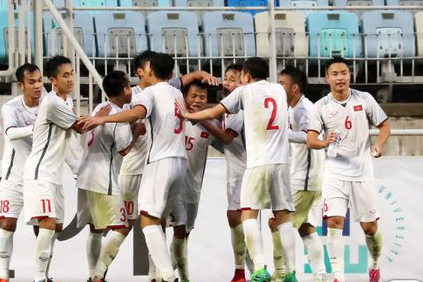 U19 Việt Nam chia điểm trước đối thủ mạnh U19 Hàn Quốc - Ảnh 1