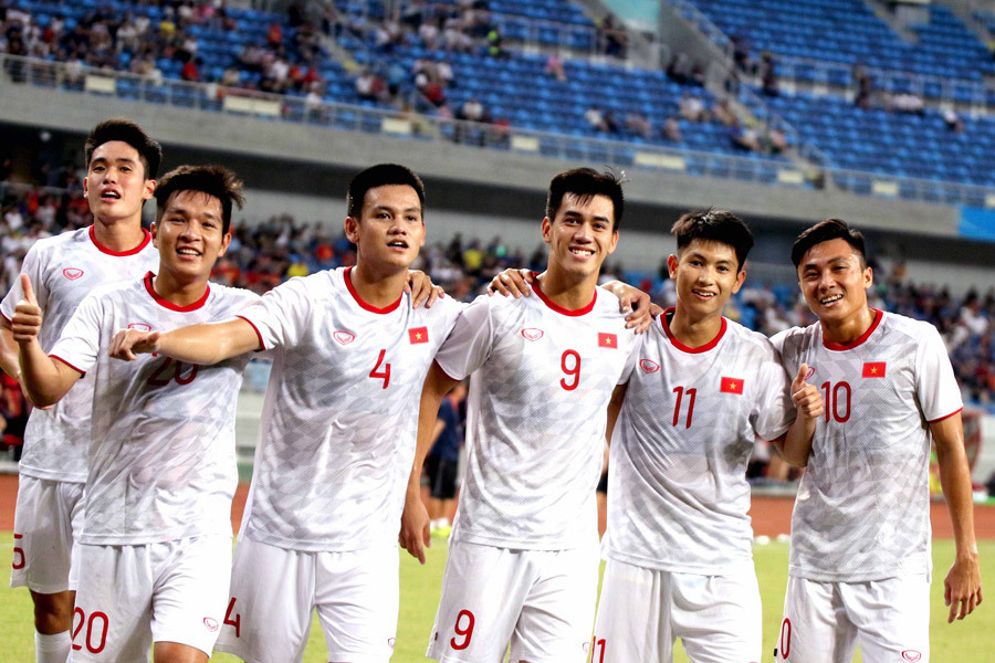 U22 Việt Nam đá giao hữu với U23 UAE - Ảnh 1