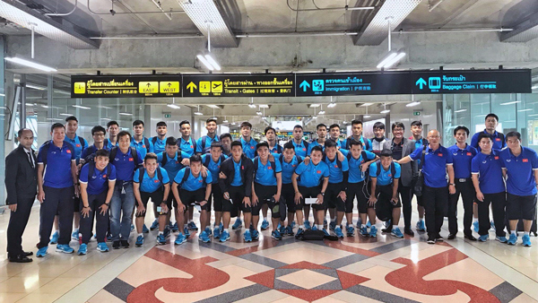 U23 Việt Nam lên đường sang Thái Lan dự M-150 Cup 2 - Ảnh 1